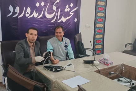 غربالگری پرسنل بخشداری زنده رود شهرستان فریدن