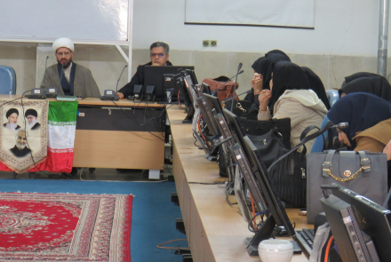  کارگاه تخصصی نماز با عنوان «مادران، معماران اقامه نماز در جامعه» در شبکه بهداشت و درمان فریدن برگزار گردید.