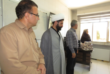 تقدیر از مربیان مرکز مشاوره هنگام ازدواج همزمان با فرا رسیدن سالروز ازواج حضرت امام علی(ع) و حضرت فاطمه زهرا(س) و تقارن آن با هفته ملی جمعیت